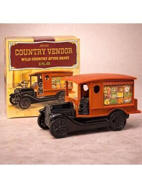 Avon 1970s Country Vendor Wild Country After Shave Truck Bottle With Box, 6.5x4”